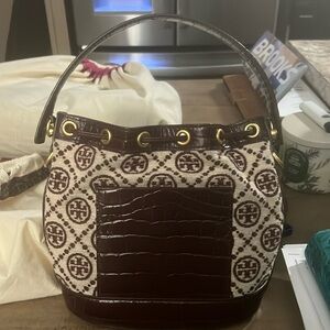 Tory Burch Bucket Bag